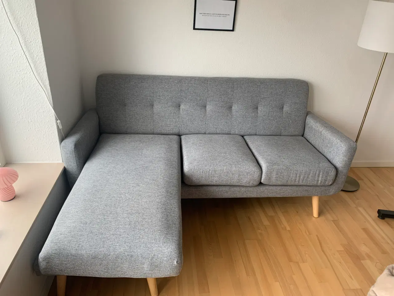 Billede 4 - Lysegrå Sofa