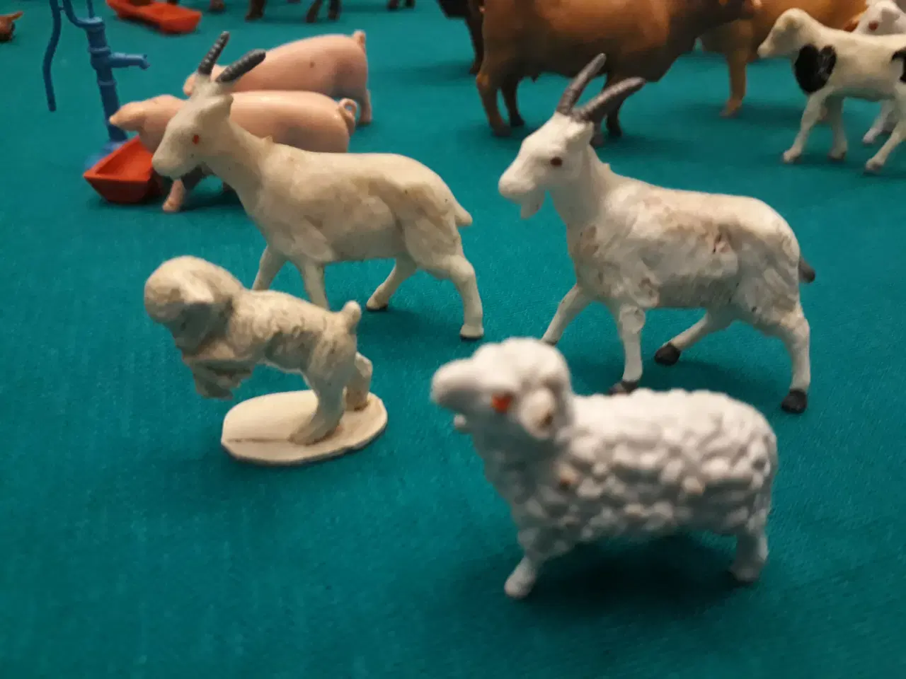 Billede 8 - Reisler Bondegård med Dyr 