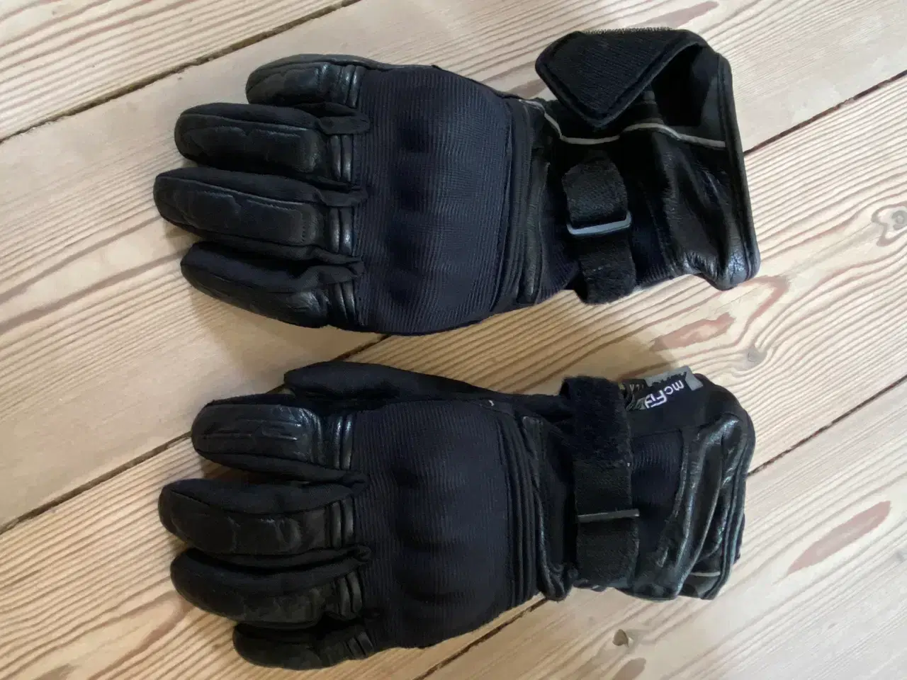 Billede 1 - Handsker med beskyttelse på knoene