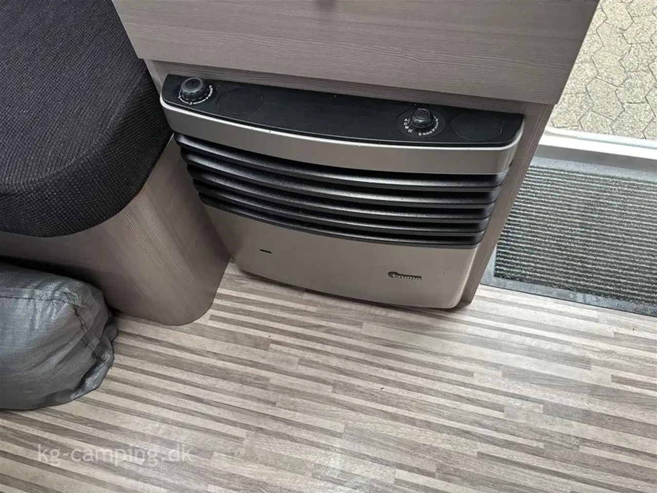 Billede 12 - 2014 - Adria Action 361 LH Kompakt og stilfuld campingvogn med lav totalvægt.