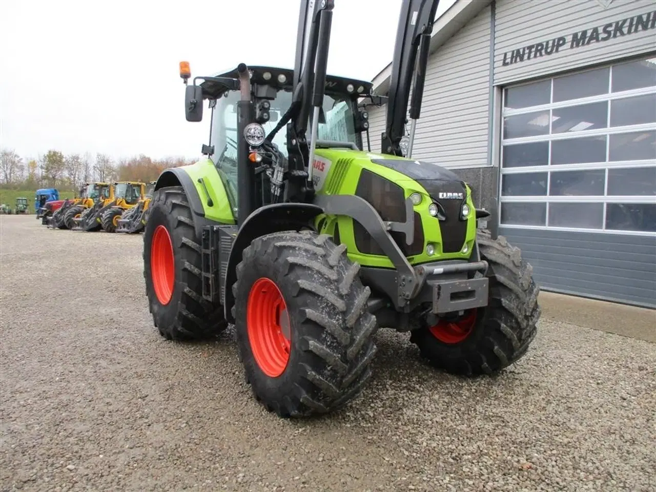 Billede 18 - CLAAS AXION 830 CMATIC Med frontlæsser