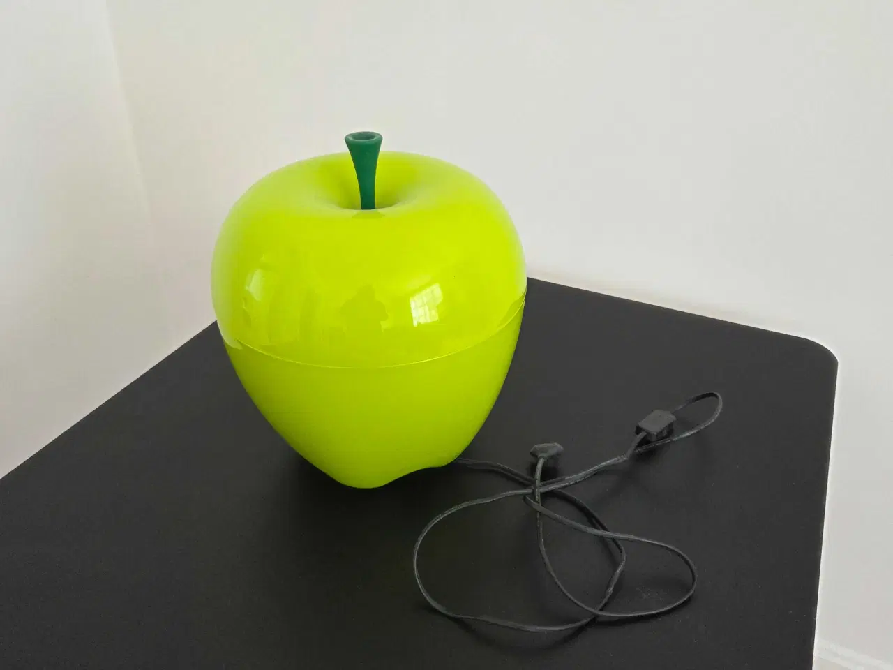 Billede 1 - Lampe, grønt æble