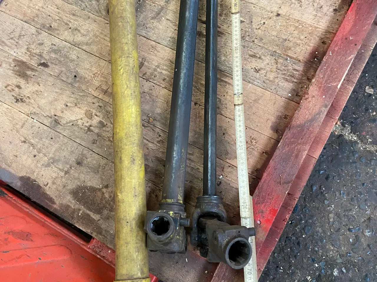 Billede 2 - PTO aksel til lille grå Ferguson.