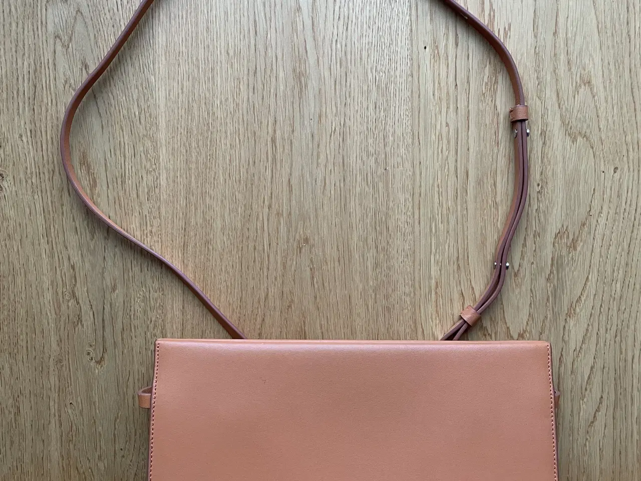 Billede 2 - Aesther Ekme lædertaske