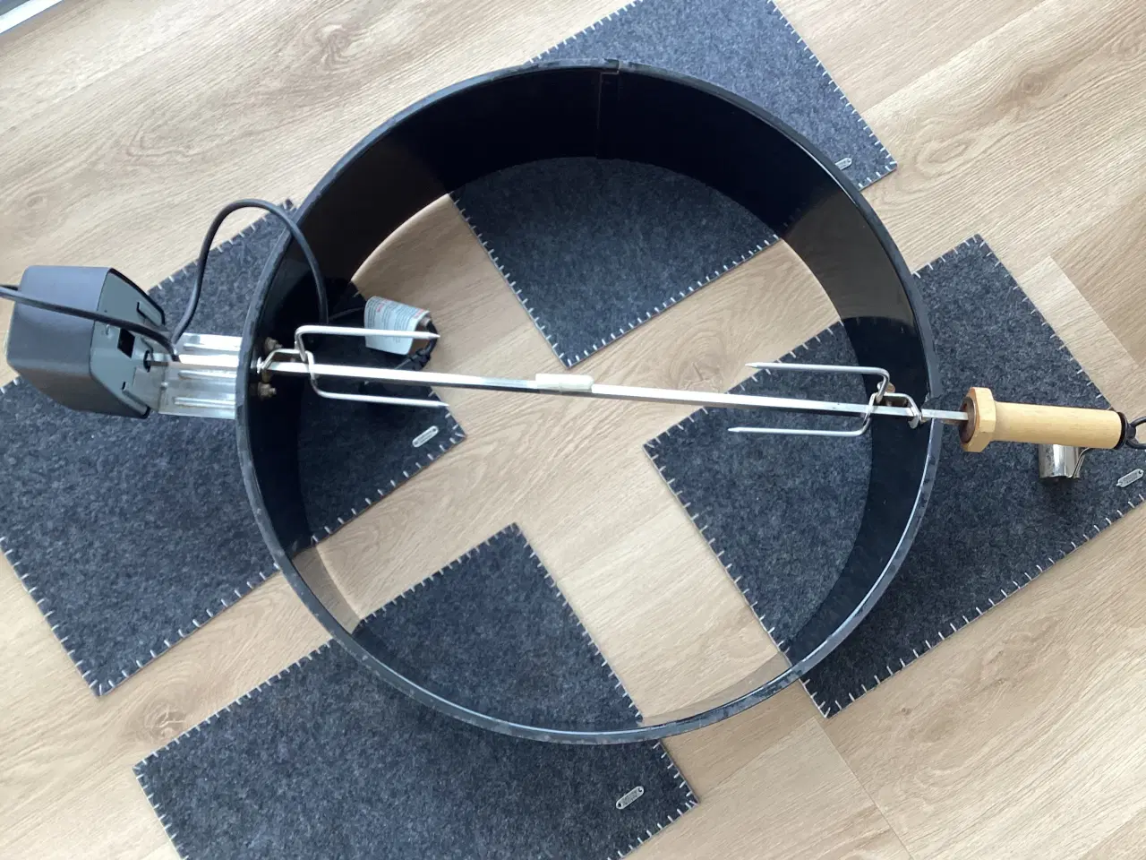 Billede 1 - Weber Rotisserie til 57 cm grill