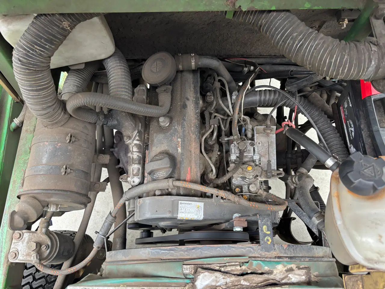 Billede 13 - Sabo 410 med 4 hjul træk