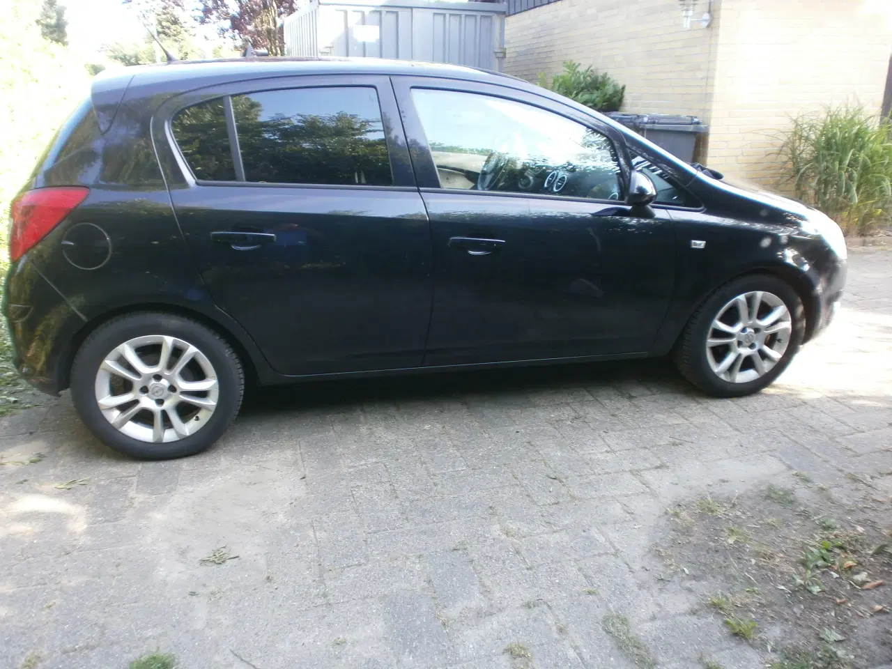 Billede 3 - Opel Corsa 1,4 Årg 2010 5 dørs