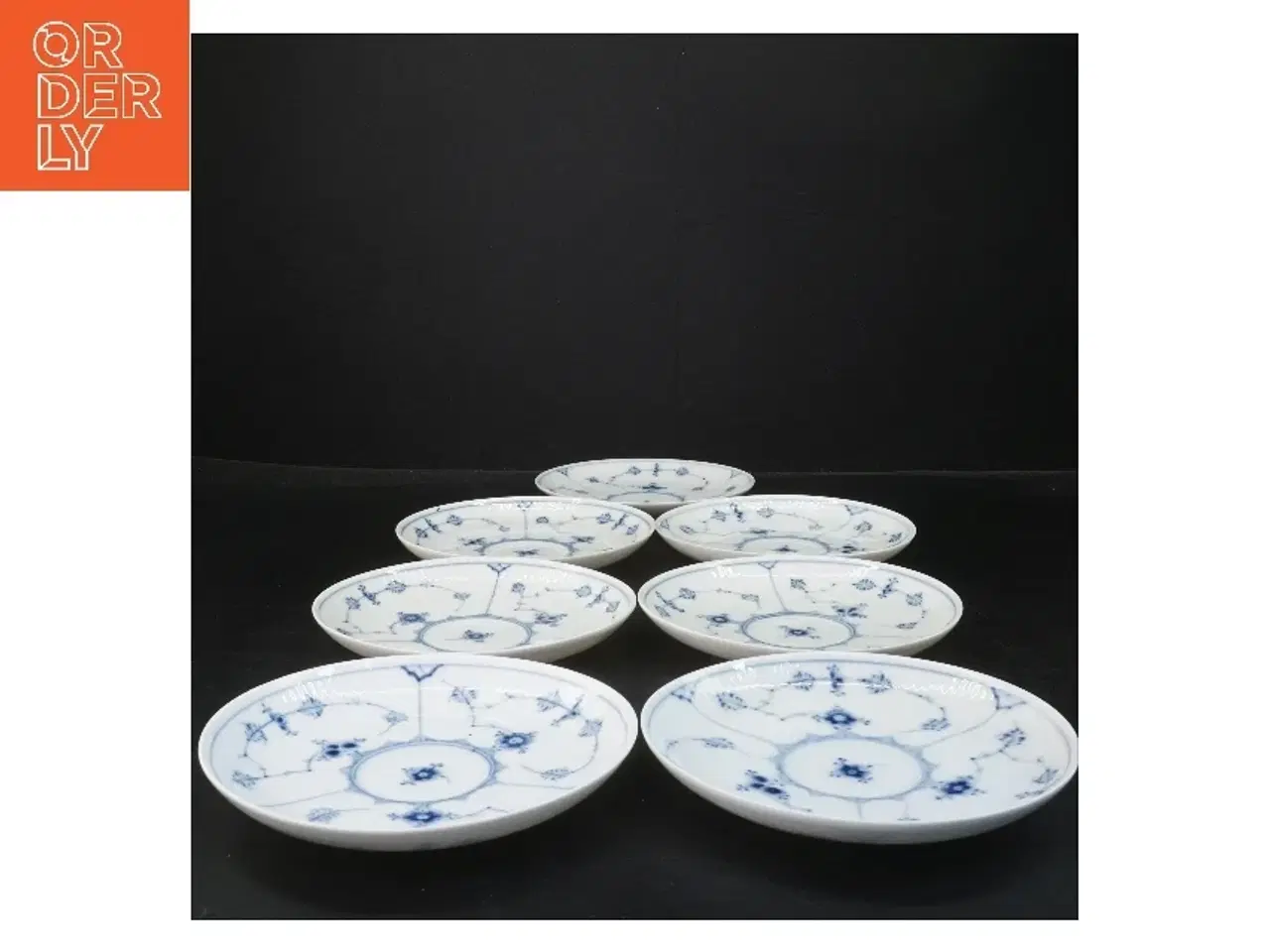 Billede 2 - Porcelænstallerkener, musselmalede, fra Royal Copenhagen (str. 14,5 cm)
