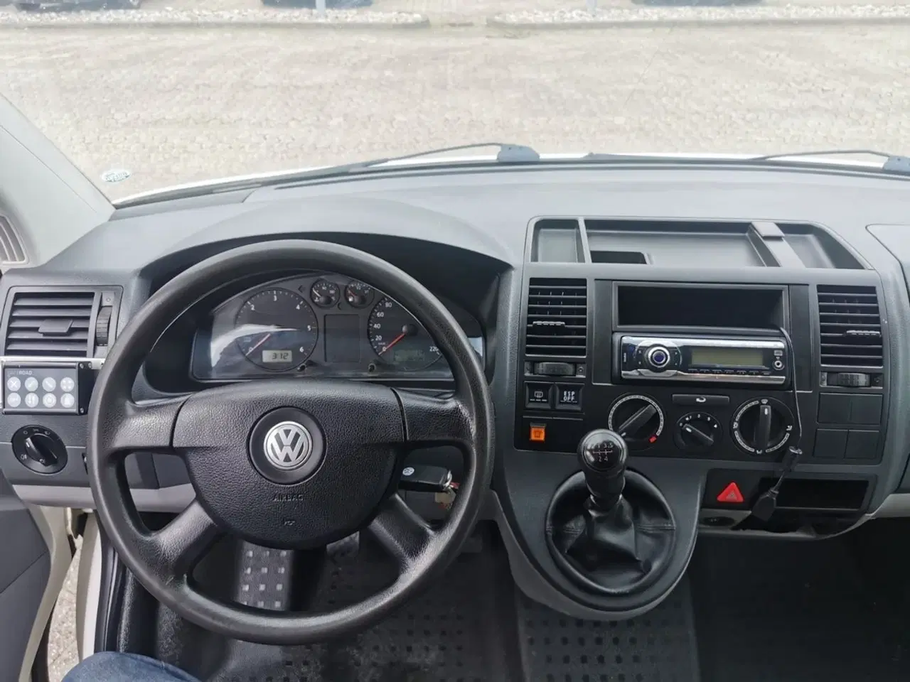Billede 8 - VW Transporter 1,9 TDi 102 Db.Kab m/lad