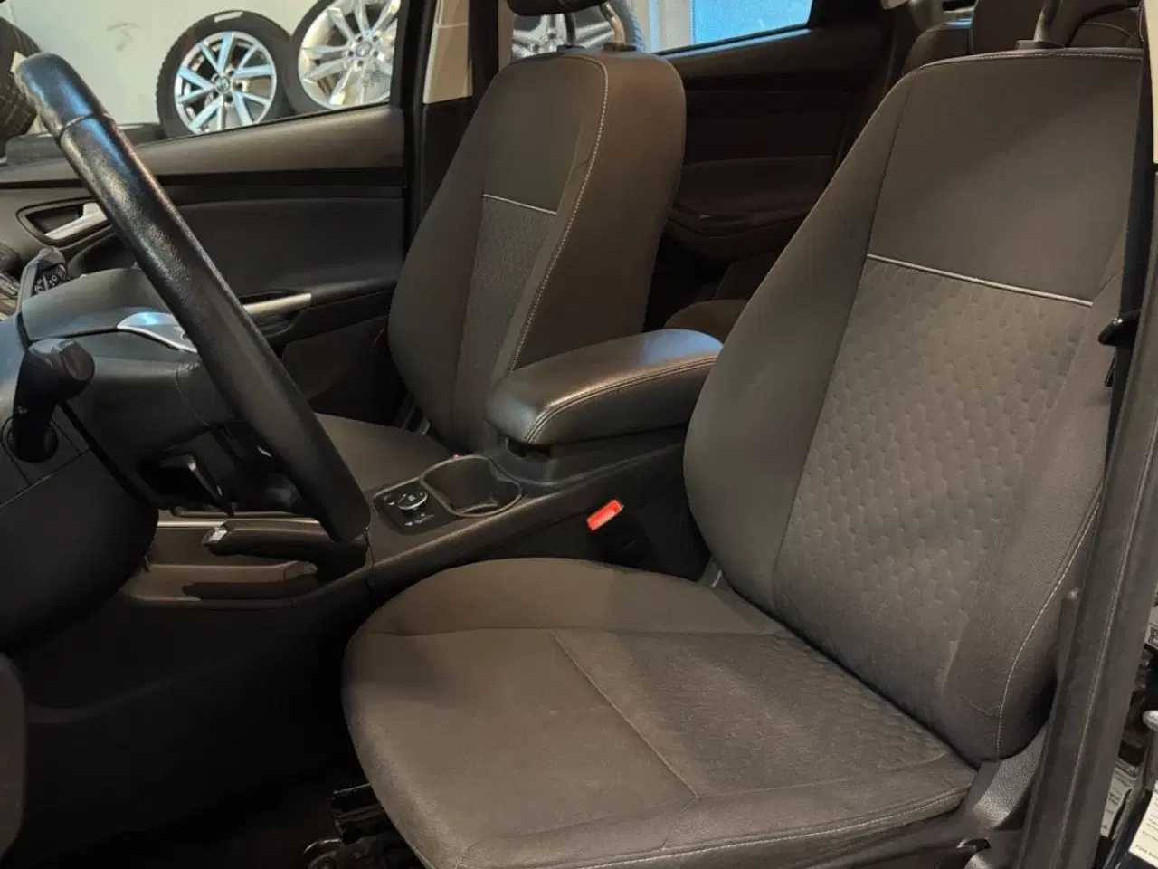 Billede 15 - Ford Focus 1,0 SCTi 100 Titanium stc. ECO