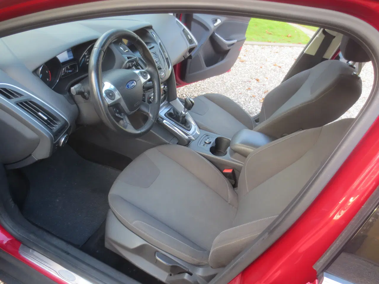 Billede 17 - Ford Focus 1.6 TD År 2011 Synet 2025.