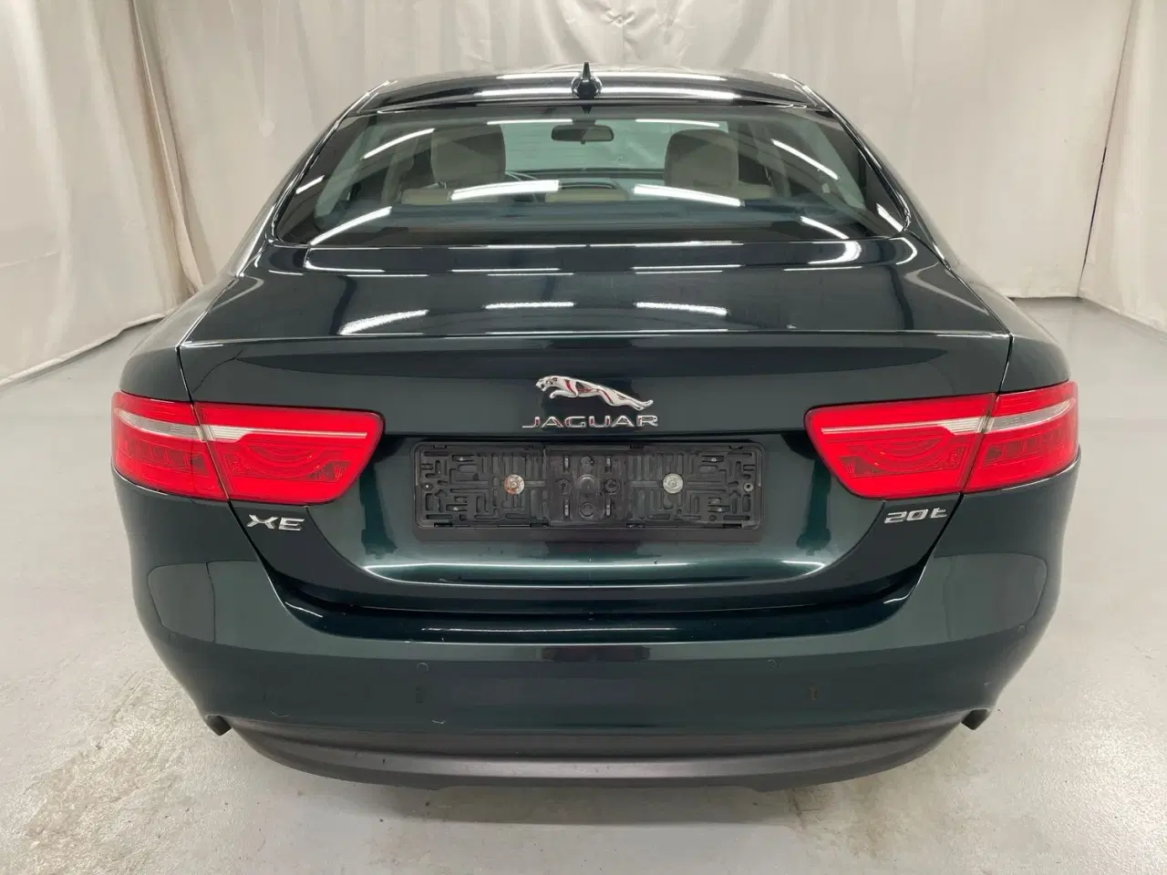 Billede 6 - Jaguar XE Prestige 2,0i benzin