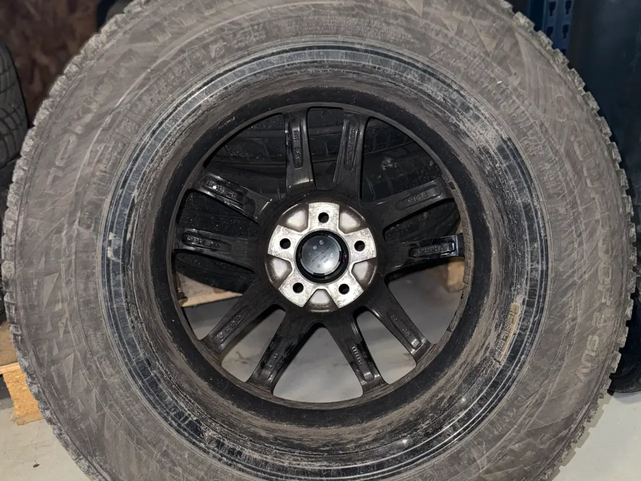 Billede 2 - Platin alufælge med vinterdæk