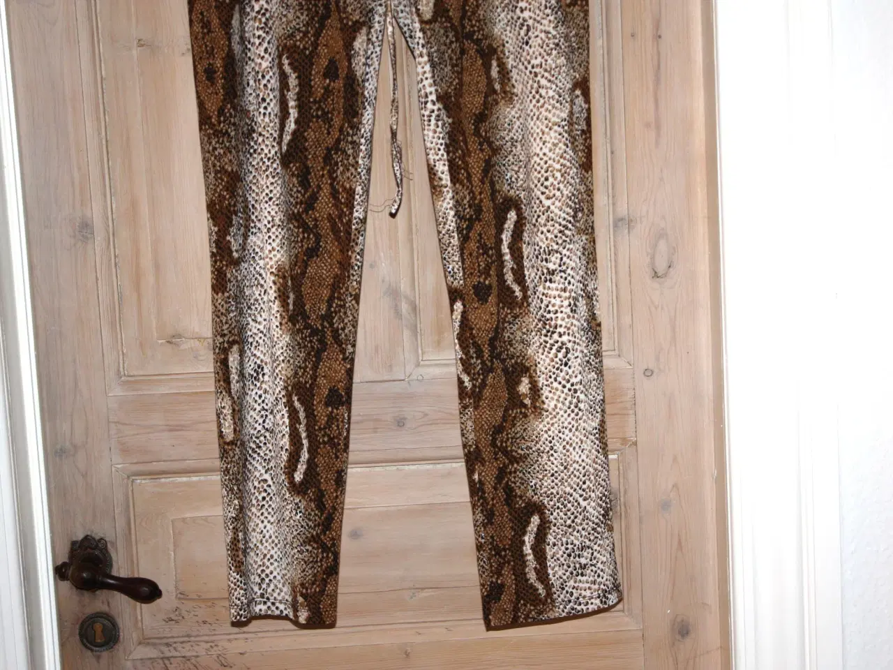 Billede 3 - Brave Soul bukser str. L polyester/elastan