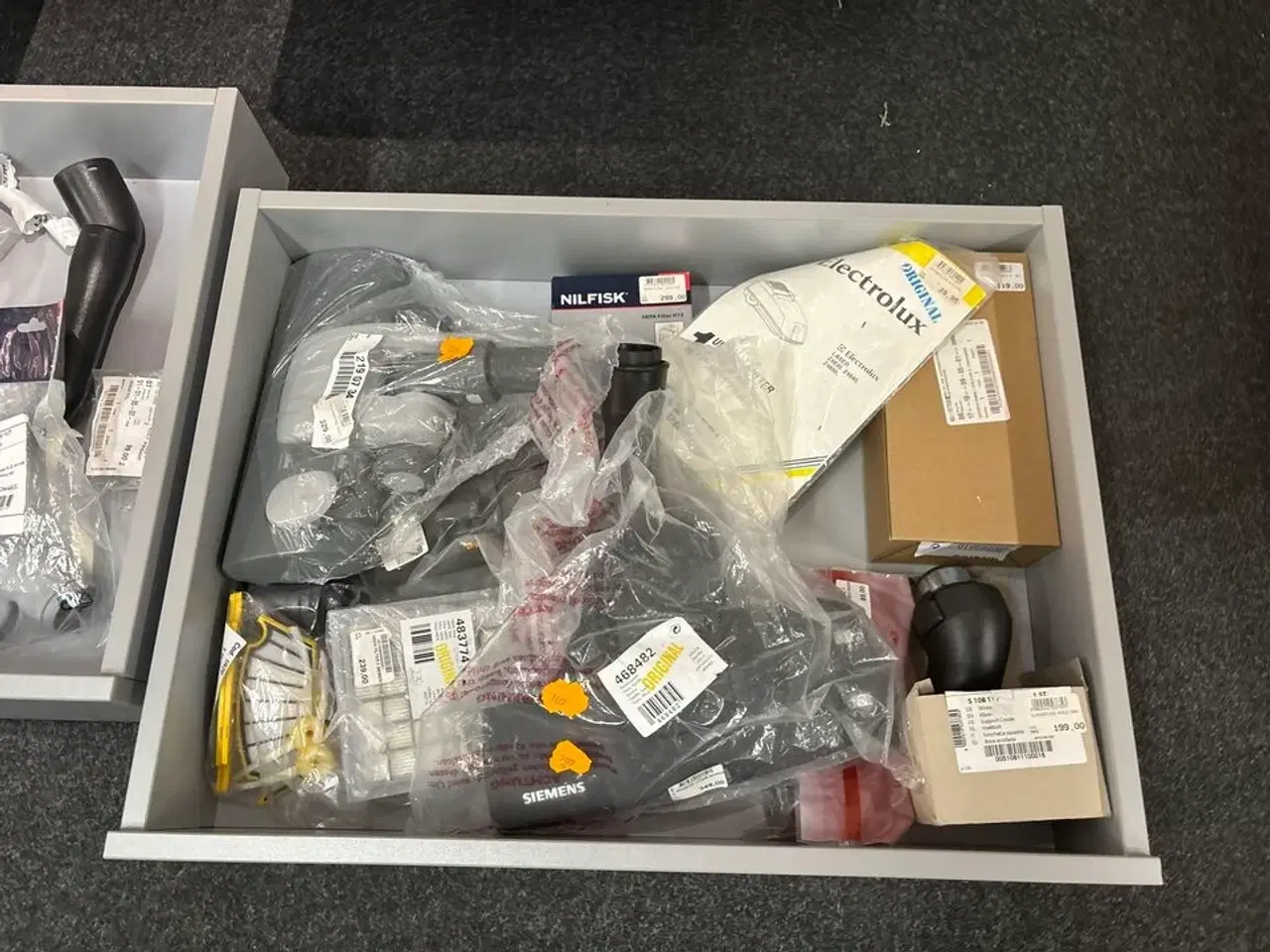 Billede 1 - Div. Tilbehør og reservedele til støvsuger NILFISK m.fl.