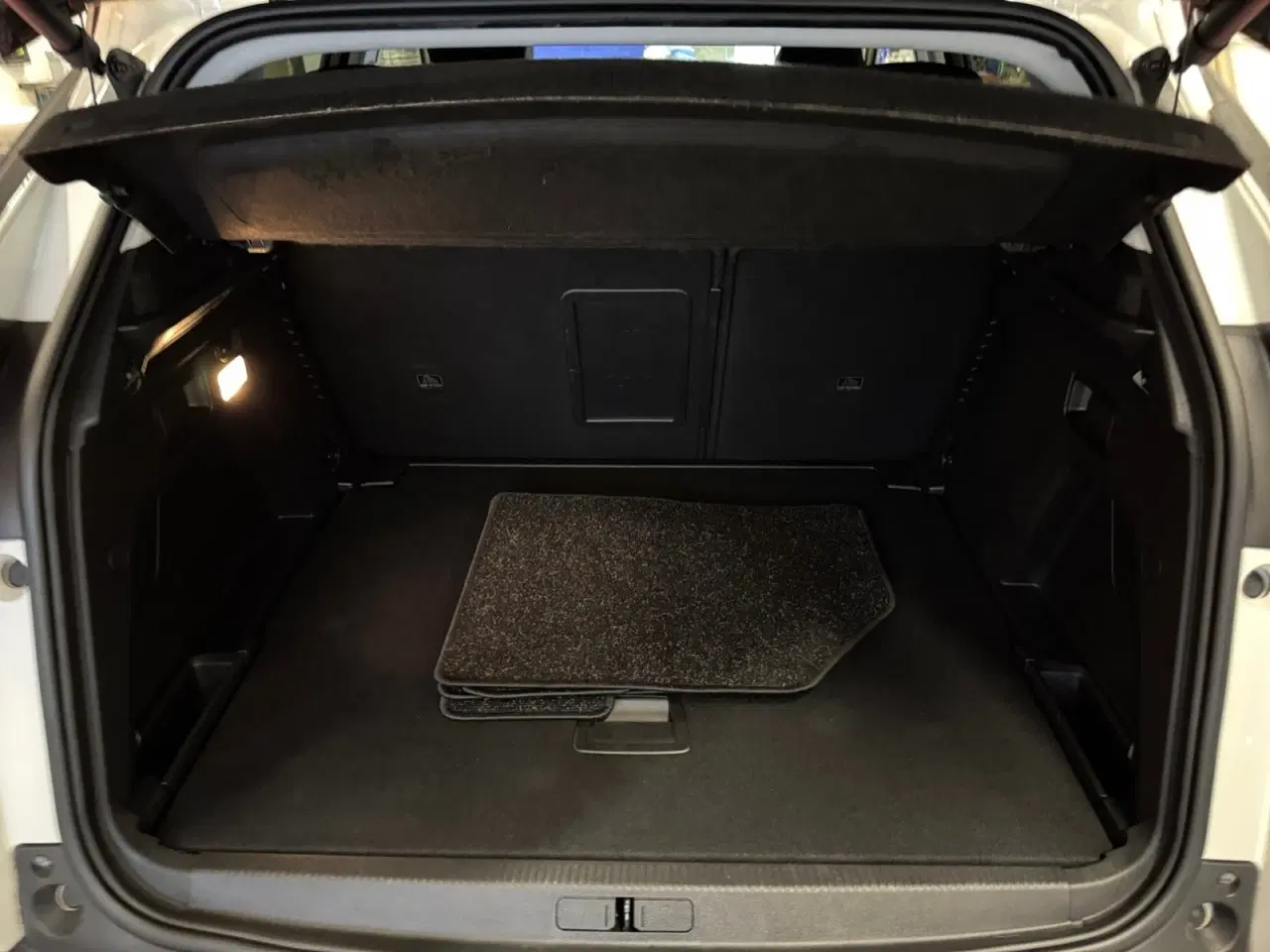 Billede 14 - Peugeot 3008 1,5 BlueHDi 130 Allure EAT8