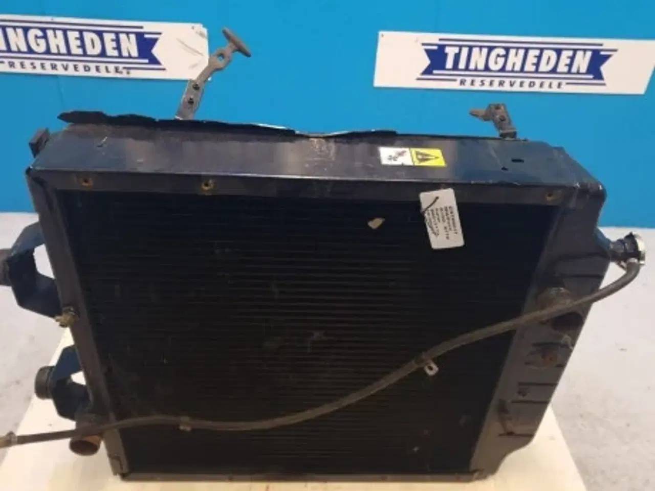 Billede 8 - New Holland / Ford  G190 /8770 Køler 86012173