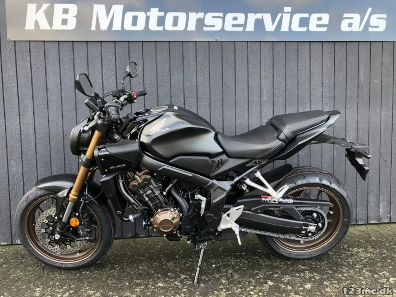 Billede 2 - Honda CB 650 RC