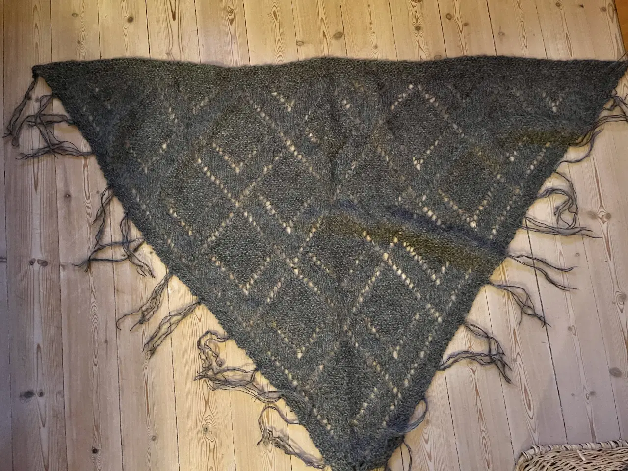 Billede 3 - Strikket sjal