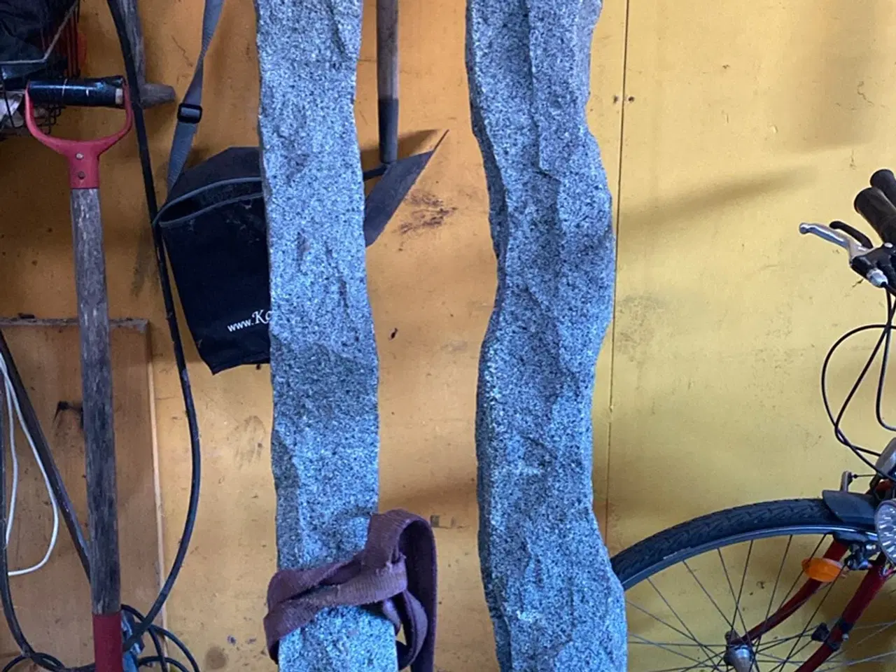 Billede 1 - Granit søjler 2 stk