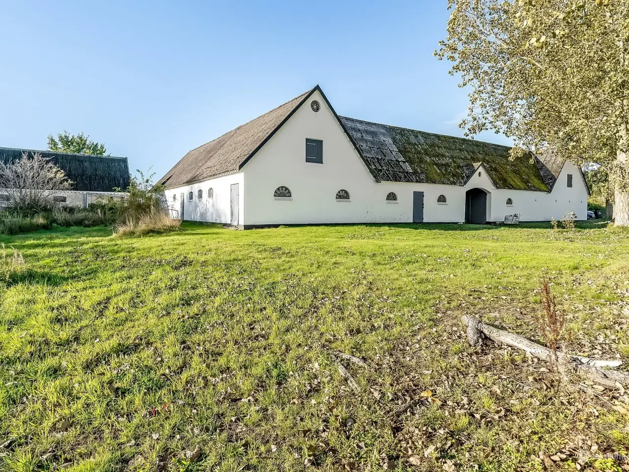 Billede 2 - 80 m² lager i Humlebæk – ideelt til stillads. udstyr eller materialer