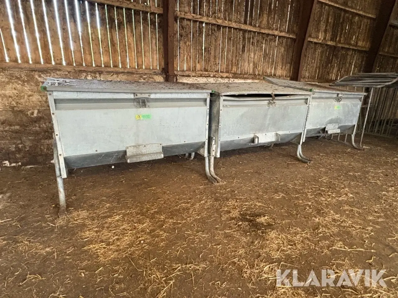 Billede 3 - Foderautomater JOURDAIN  til kalve 3 styk.