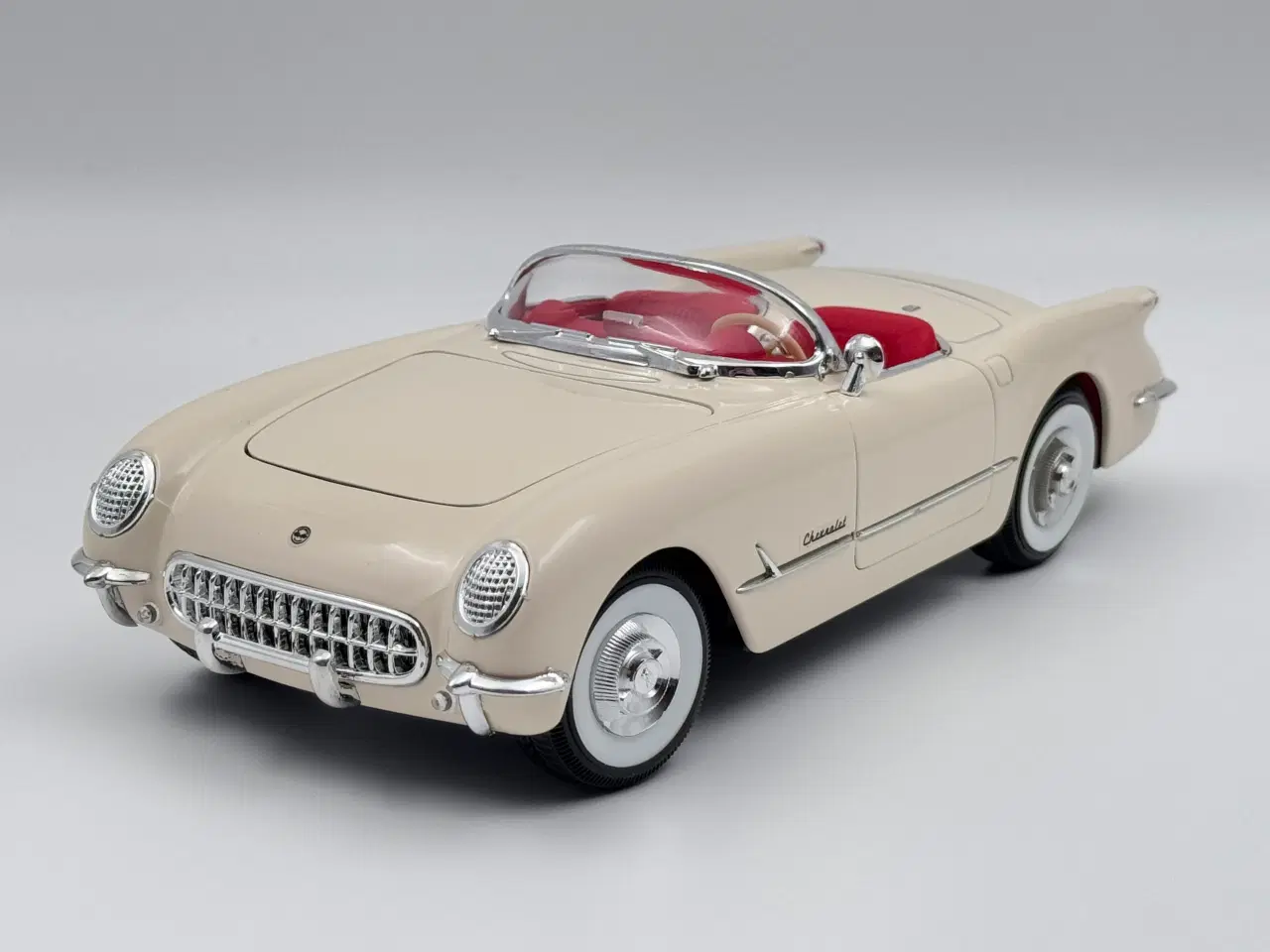 Billede 1 - 1953 Chevrolet Corvette Convertible 1:18 