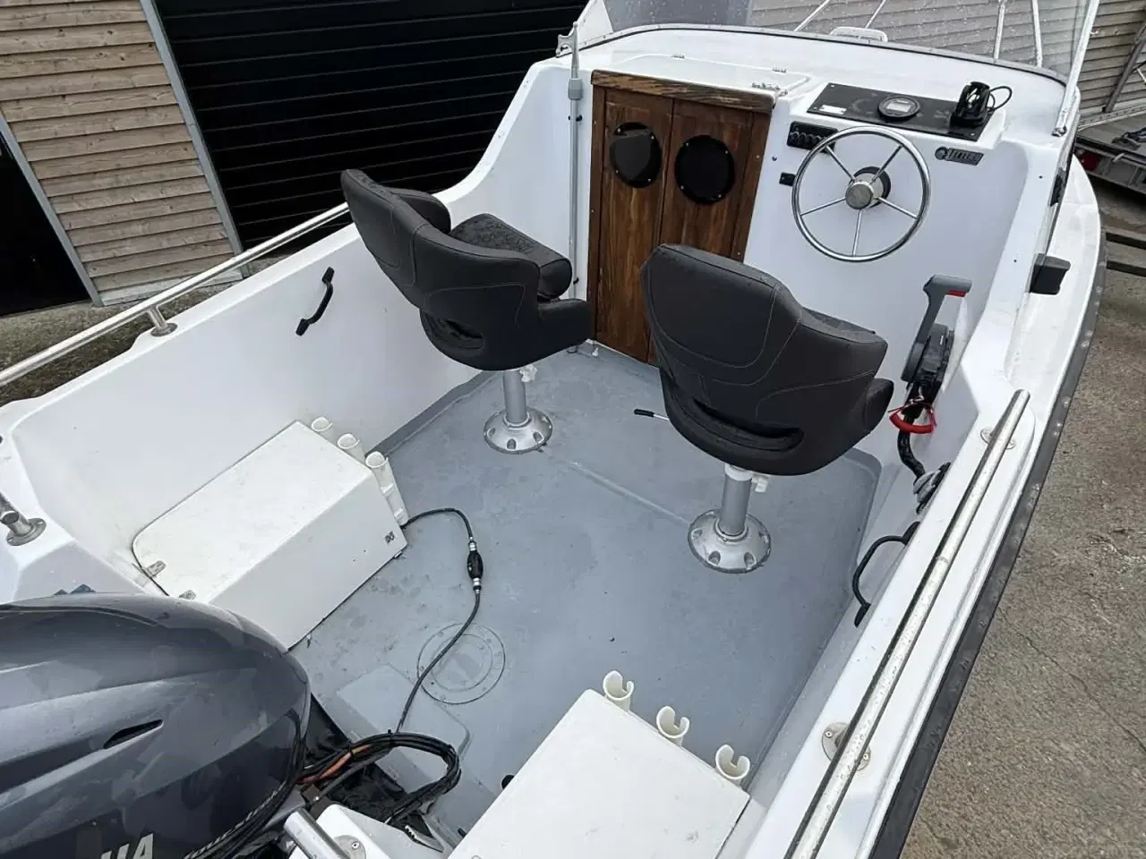 Billede 3 - Uttern 4450C Kabinebåd med Yamaha F30