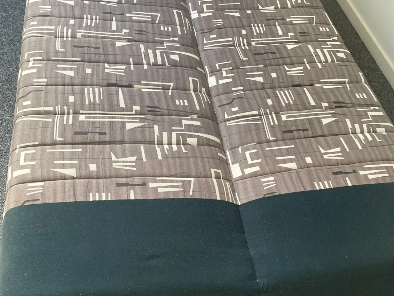 Billede 3 - Sovesofa m indbygget magasin