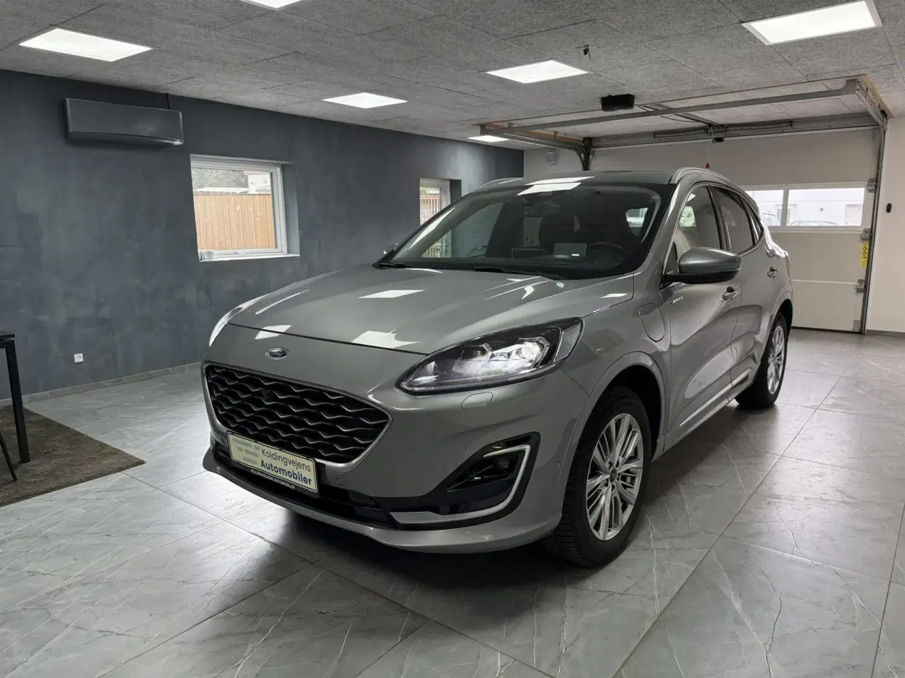 Billede 2 - Ford Kuga 2,5 Plugin-hybrid Vignale CVT 225HK 5d Trinl. Gear