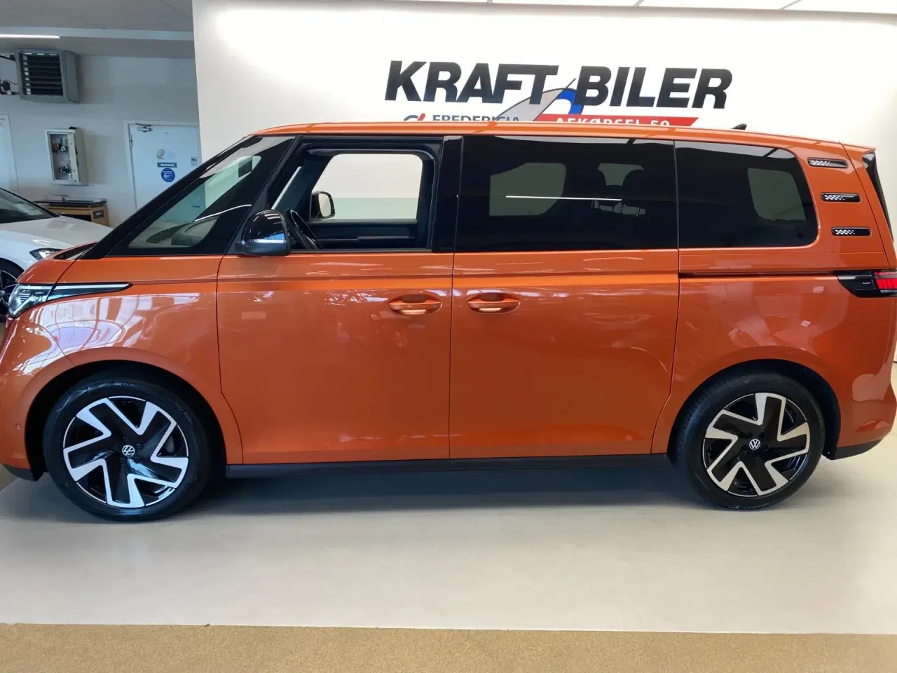 Billede 2 - VW ID.Buzz 77 Pro SWB