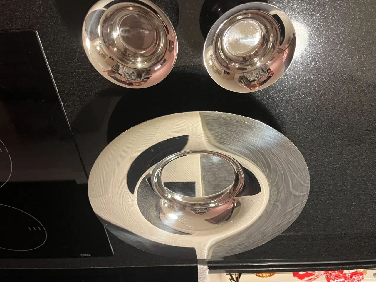 Billede 1 - Erik Bagger fad og 2 fyrfads lysestager