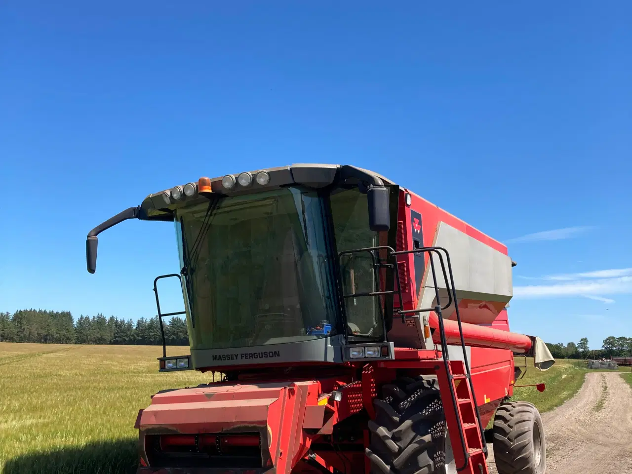 Billede 2 - Massey Ferguson mejetærsker 22 fod. 