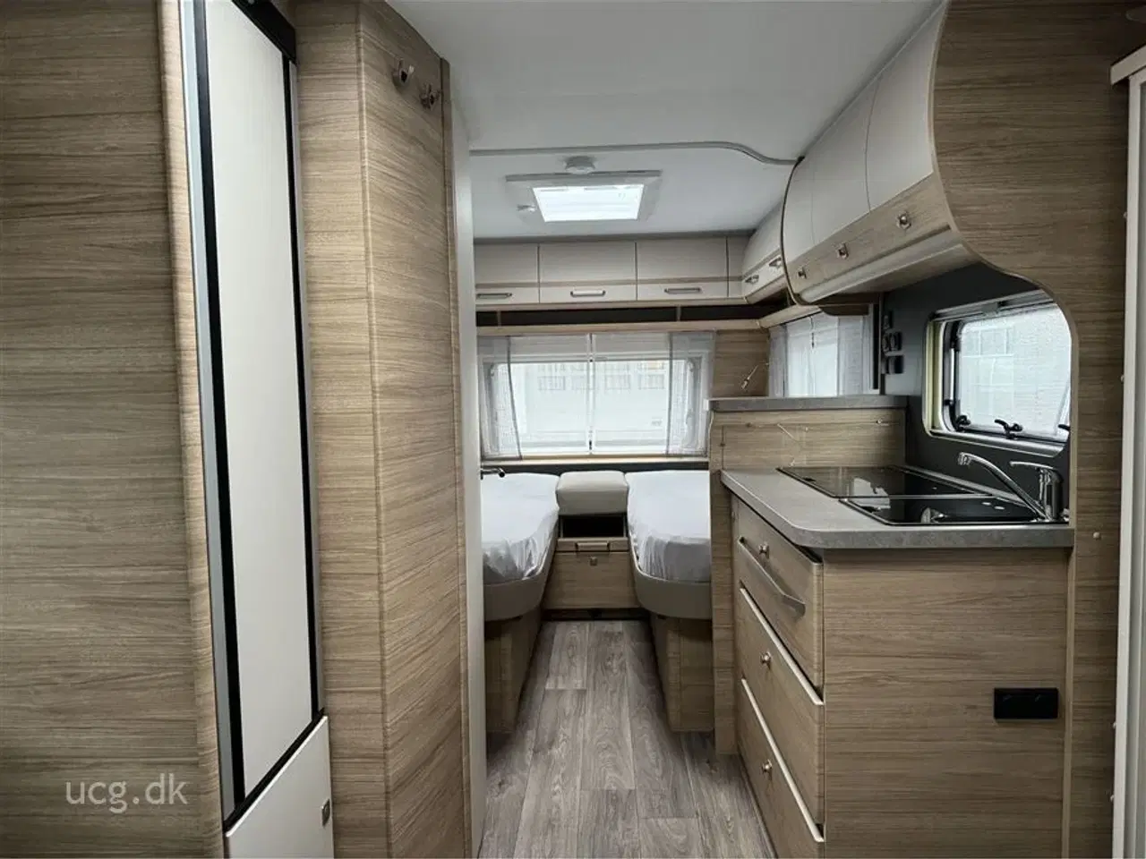 Billede 14 - 2024 - Fendt Bianco Activ 465 SGE   Prisen er inkl. klargøring, gastest, fugttest, syn og nummerplade.