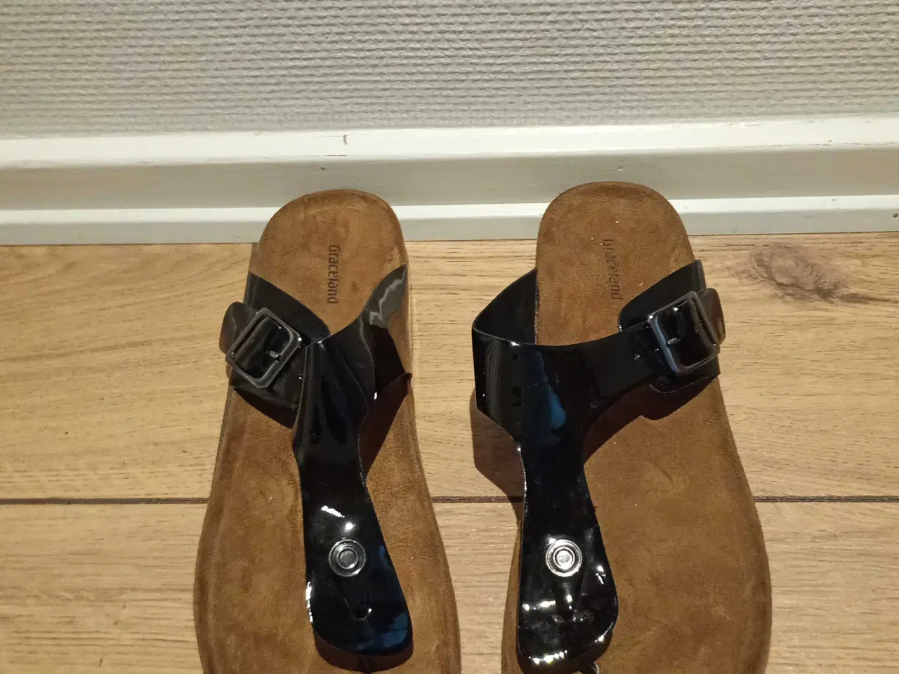 Billede 1 - Fine sandaler, GRACELAND, skind, sort, str 44.