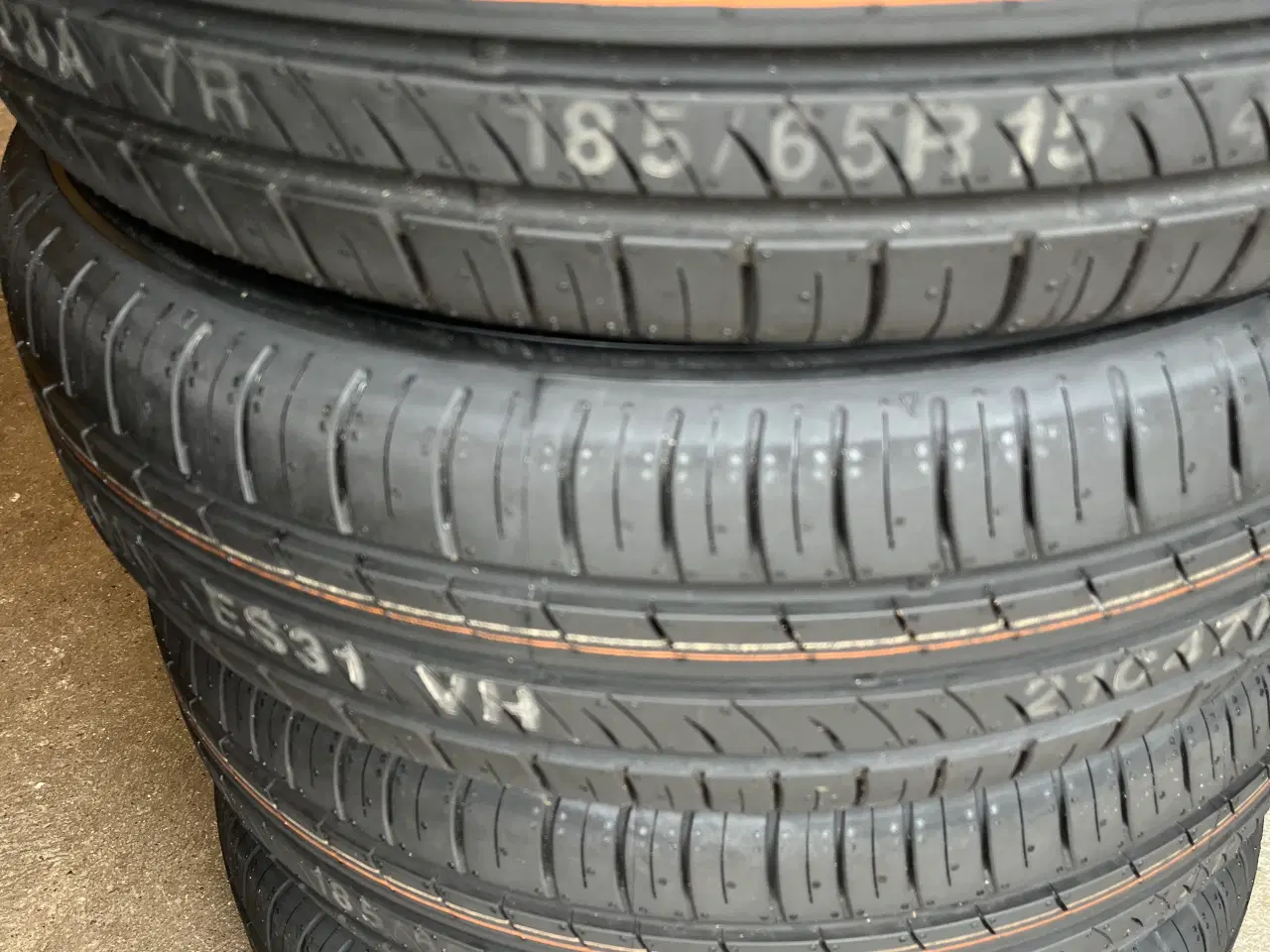 Billede 1 - Nye Sommerdæk 185-65-15 Kumho.