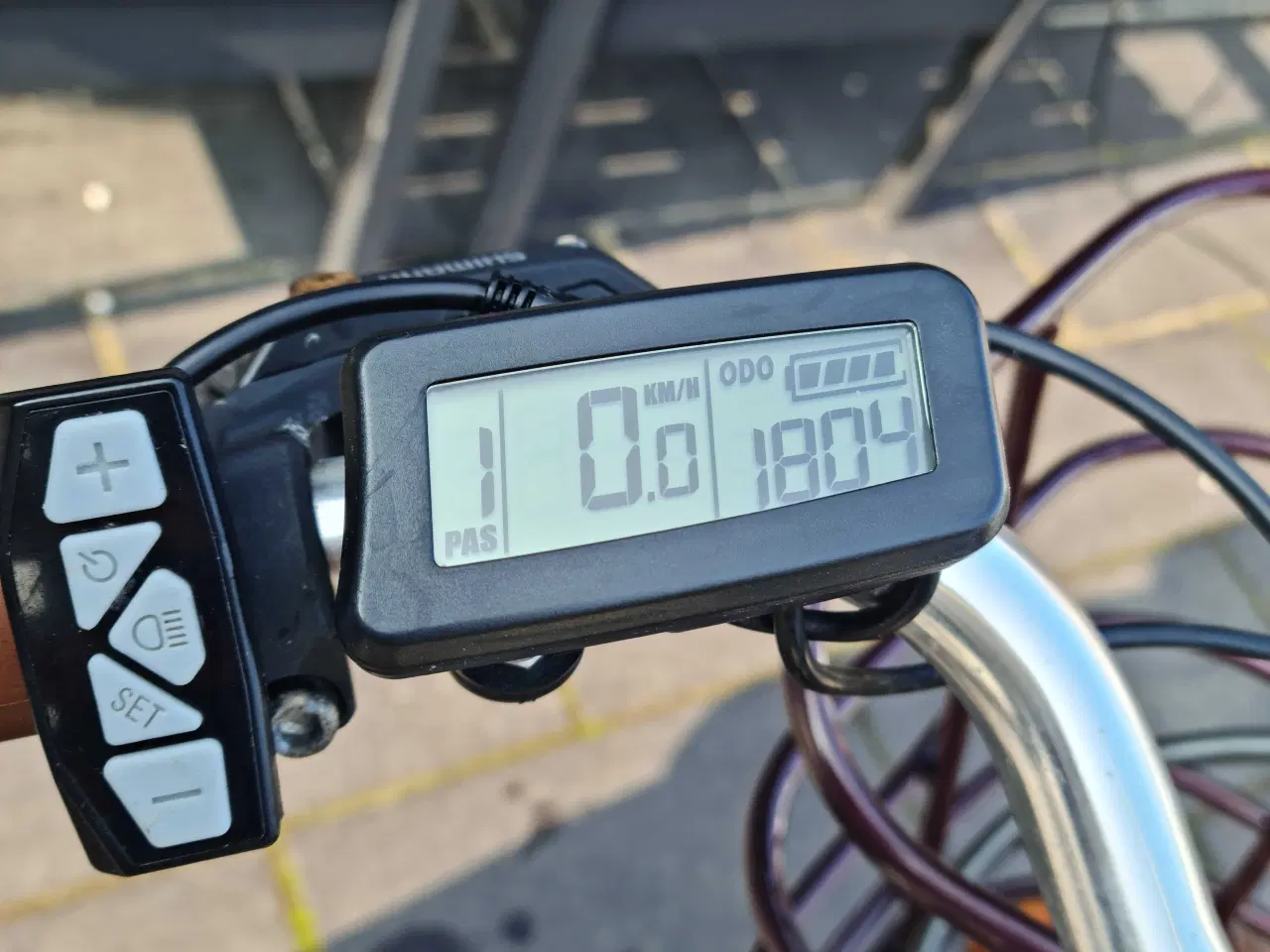 Billede 7 - To elcykler med ekstrabatterier og cykeltasker