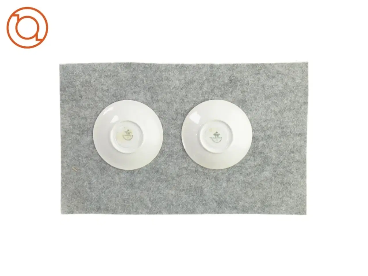 Billede 2 - Tallerkener (2 stk.) fra Ukendt (str. Ø:13cm)