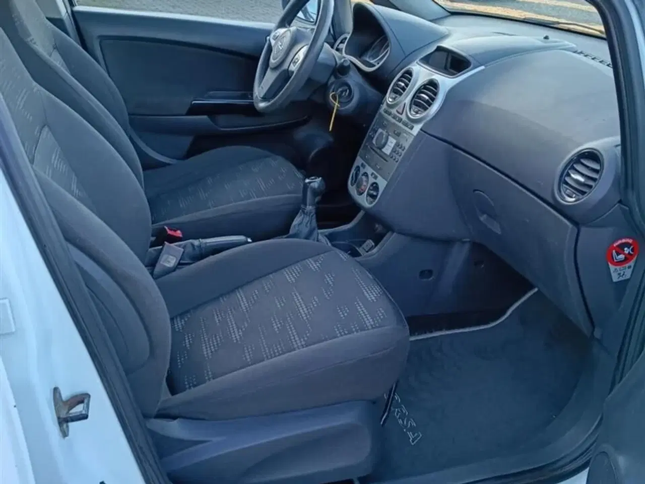 Billede 8 - Opel Corsa 1,0 Twinport Edition 100 65HK 5d