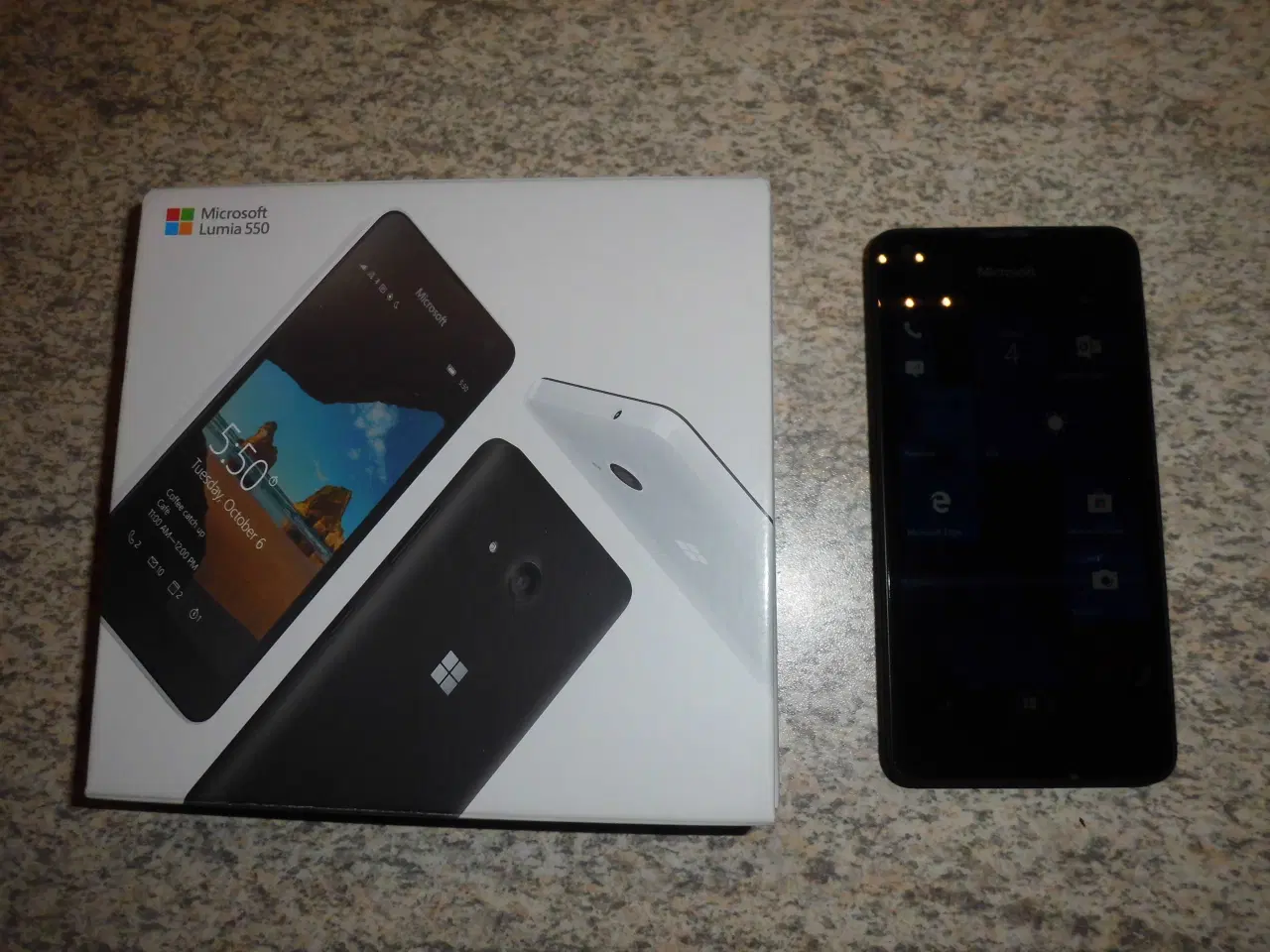 Billede 2 - Microsoft mobiltelefon Lumia 550..