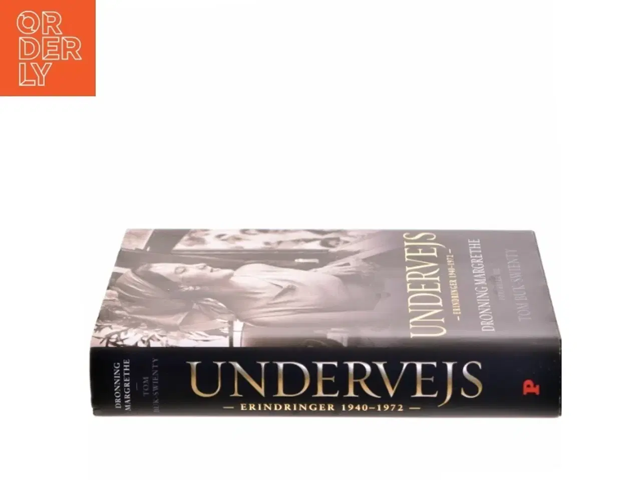 Billede 2 - Undervejs : erindringer 1940-1972 af Margrethe II (Bog)