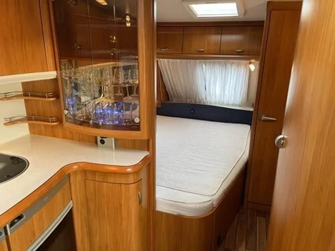 Billede 7 - Hobby EXCELLENT 560 UFe