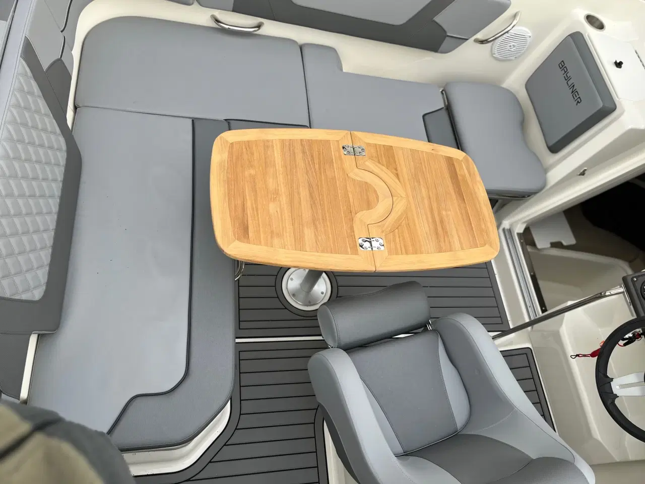 Billede 13 - Bayliner VR5 Cuddy med Mercury F200 XL-EFI DS V6 - inkl. udstyr - TILBUD