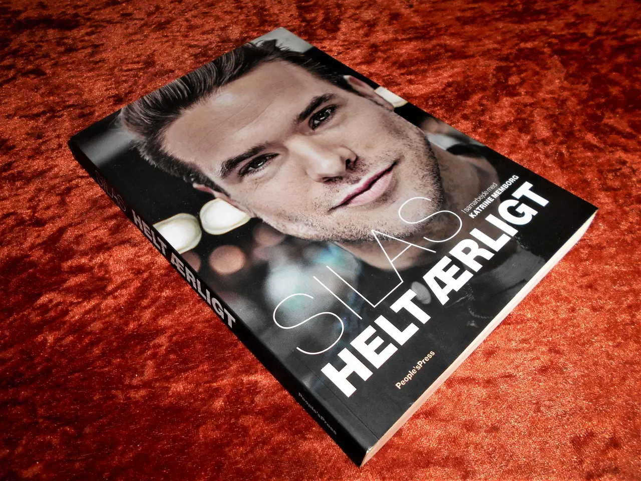 Billede 1 - Helt ærligt, Silas Holst