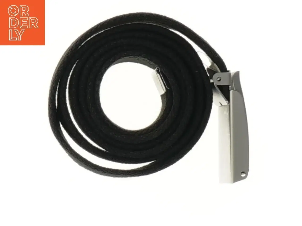 Billede 2 - Sort bælte med metalspænde fra Fj&#228;llr&#228;ven (str. 61,5 cm)