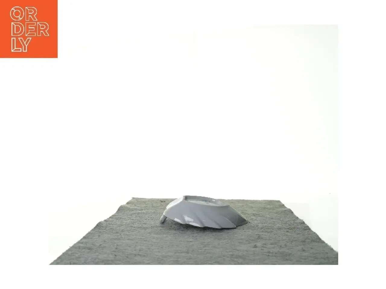 Billede 4 - 2 små fade fra Bavaria (str. 15 x 11 x 2 cm 18 x 15 x 3 cm)