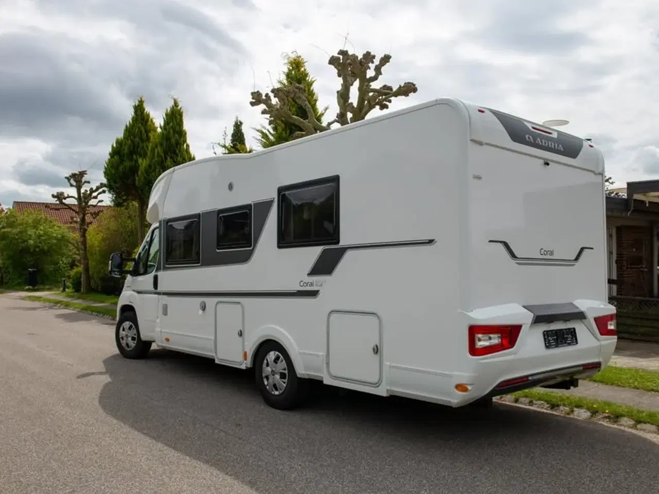 Billede 16 - Yderst velholdt Adria Coral Plus 670 SLT 