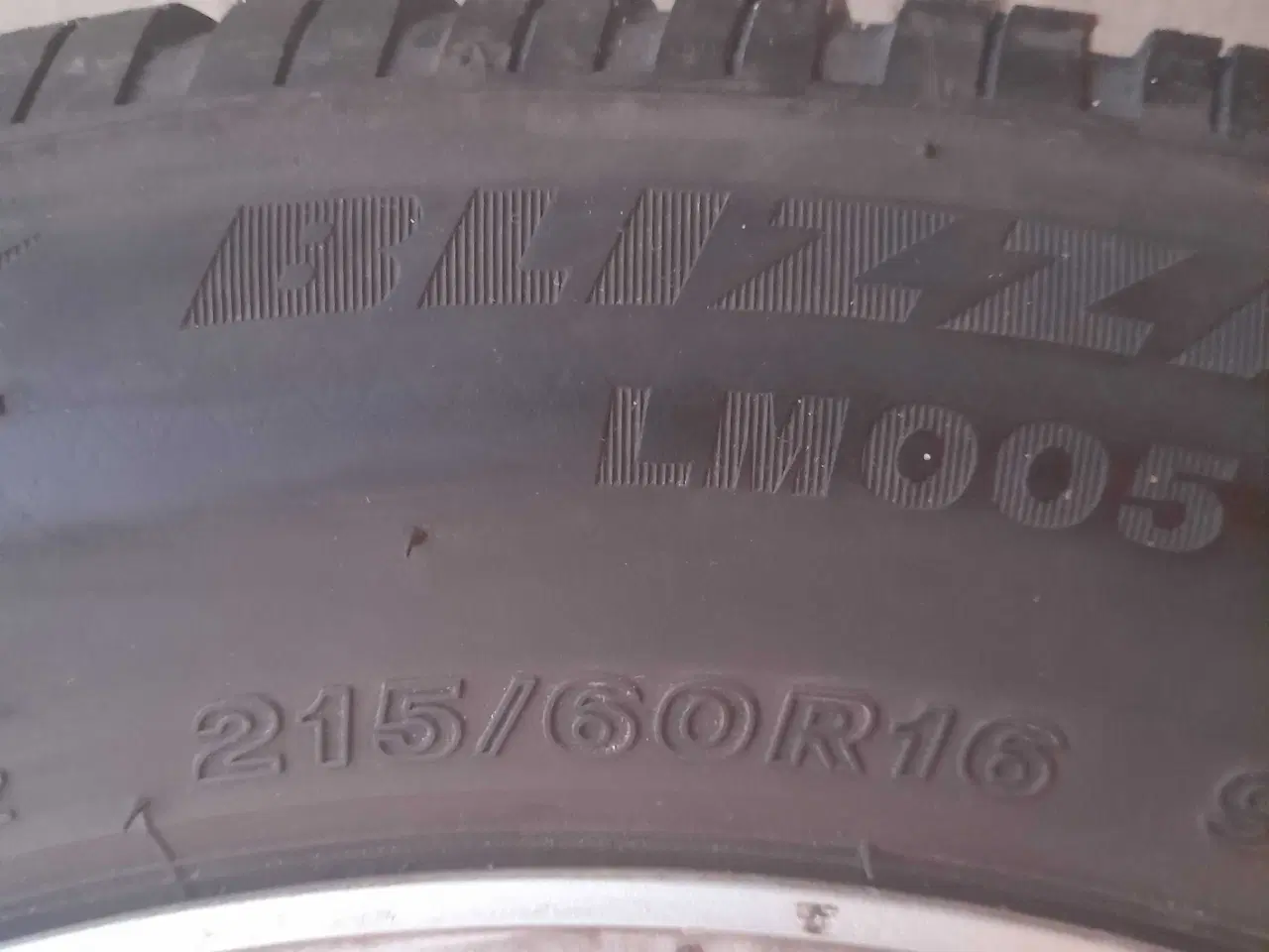 Billede 6 - Vinterdæk med fælge 215/60R16