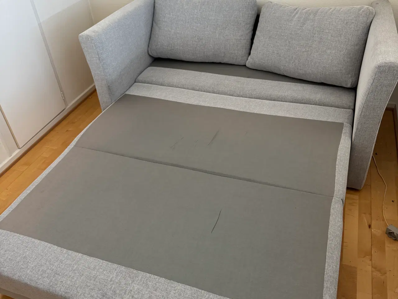 Billede 5 - Sovesofa - let at slå ud