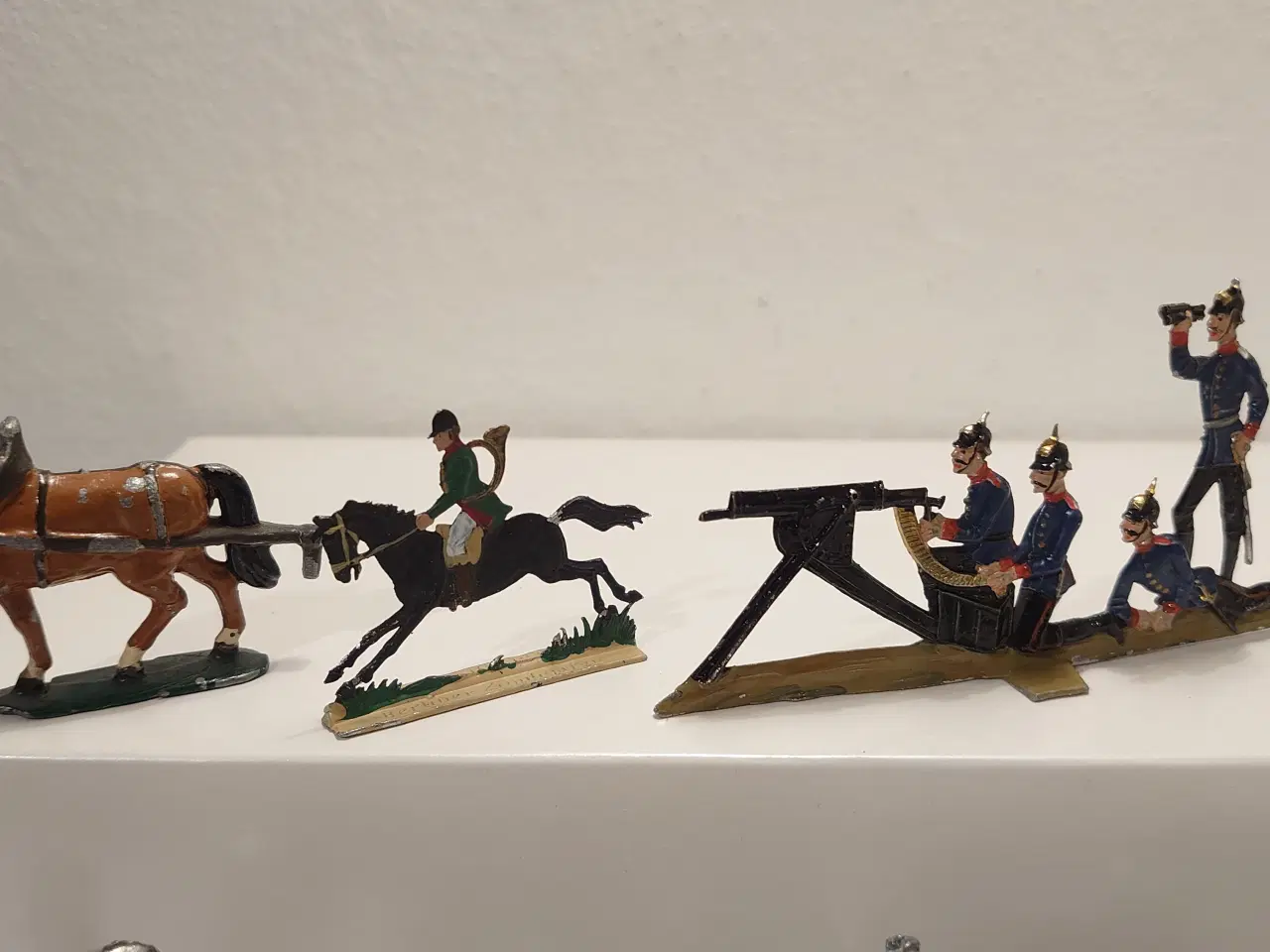 Billede 2 - 31stk gamle tinsoldater +kanon i jern og messing